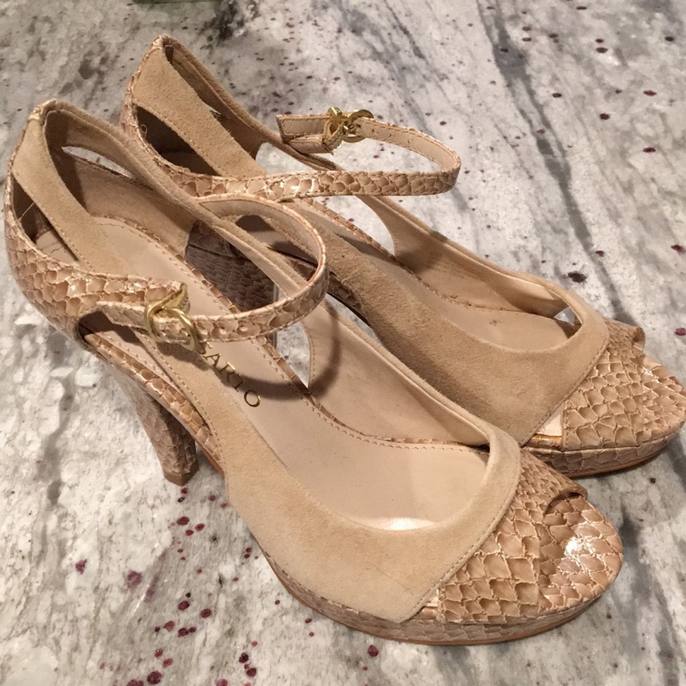 Franco Sarto heels in great condition